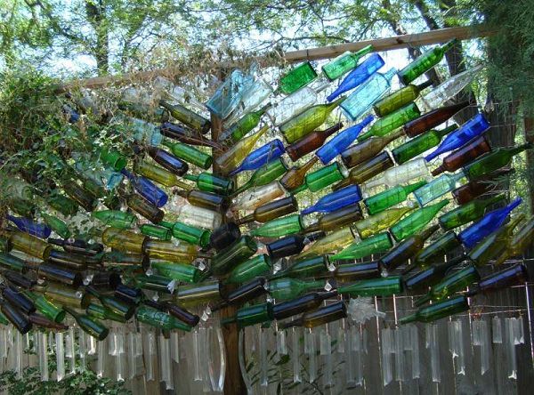 DIY Wine Bottle Ideas for the Garden | 26 Wine Bottle Uses | Balcony