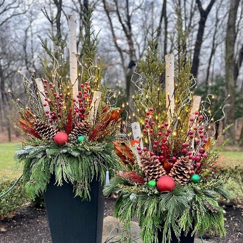 Planters for the Front Porch for Winter 2