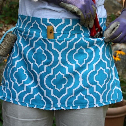 DIY Gardening Apron Ideas