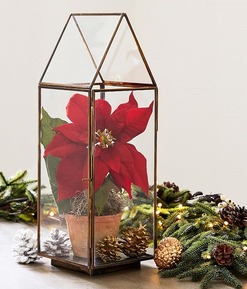 Poinsettia Arrangement Ideas 3