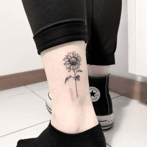 Black and white sunflower tattoo 1