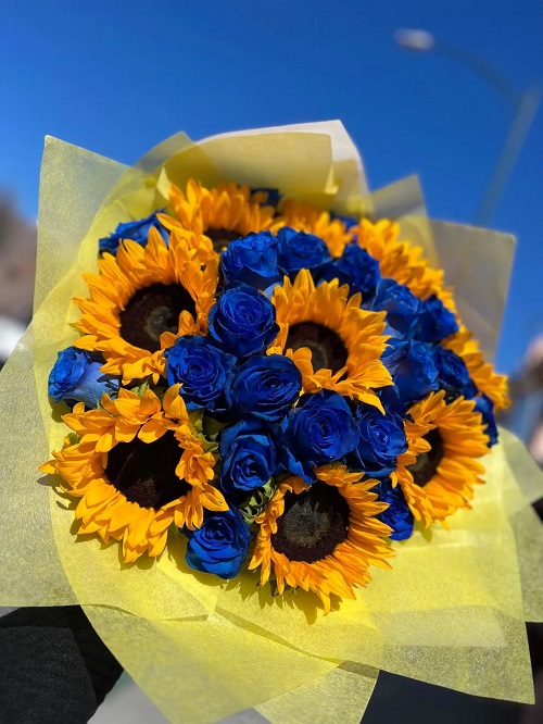 Sunflower and Rose Bouquet 5