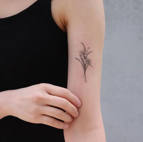 December Birth Flower Tattoo 25