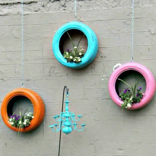 DIY Hanging Tire Planter Ideas 5