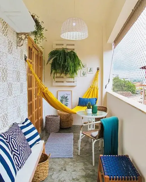 Small Balcony Garden Ideas 4