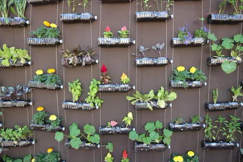  Plastic Bottle Vertical Garden Ideas 20
