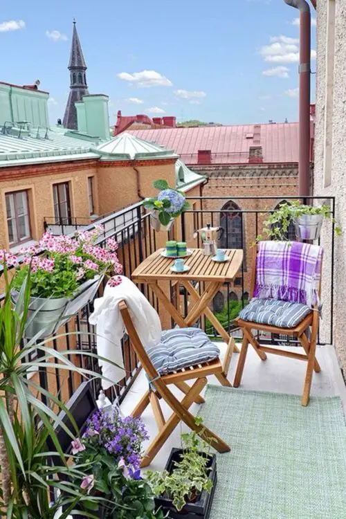 Balcony gardening tips Strike a Balance