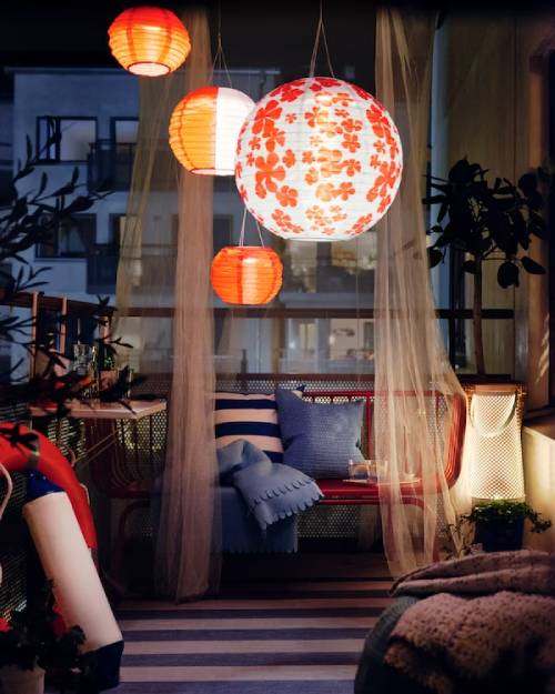 Add Paper Lanterns Balcony Decorating Ideas 13