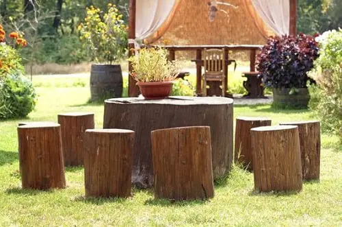 your garden or patio by utilizing the tree trump for furniture