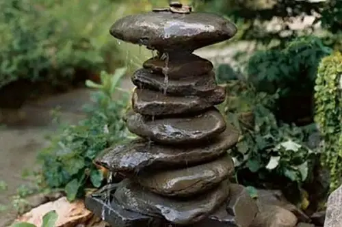 Cool DIY Ideas to Make Your Garden Look Great Water Fountain