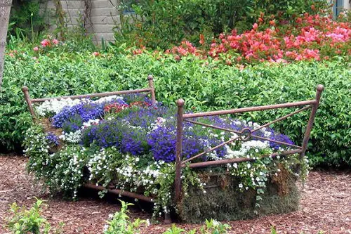 Cool DIY Ideas to Make Your Garden