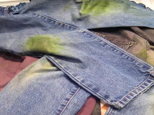 Sugar uses in the garden Remove Grass Stains from Clothes