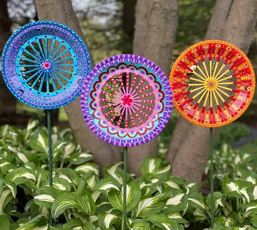 Paper Plate Garden Art
