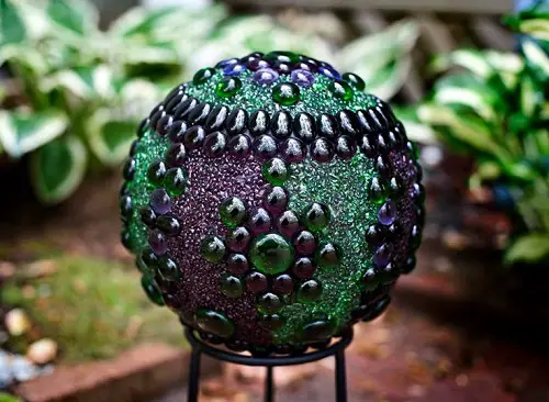 Beautiful Garden Art Balls Tutorial