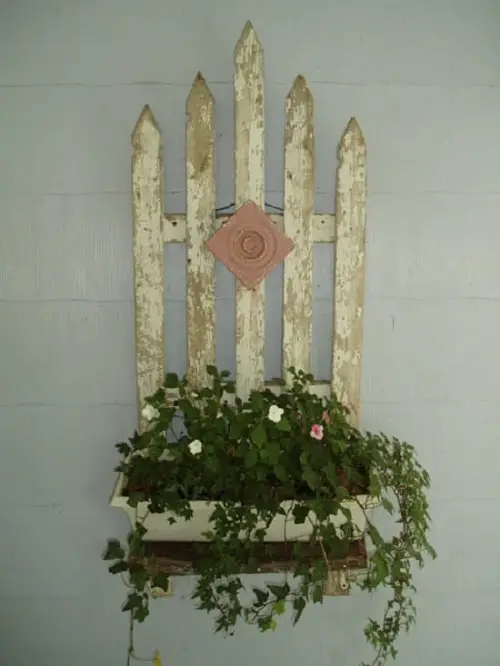 Amazing DIY Old Fence Board Ideas 