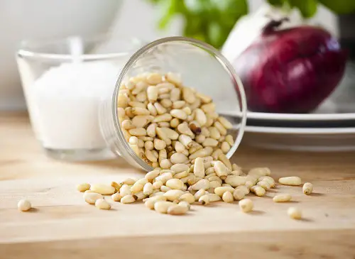 What do Pine Nuts Taste like