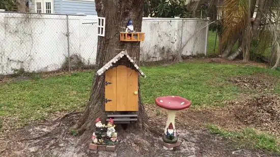 Creative Things to Do with Tree Stumps 6