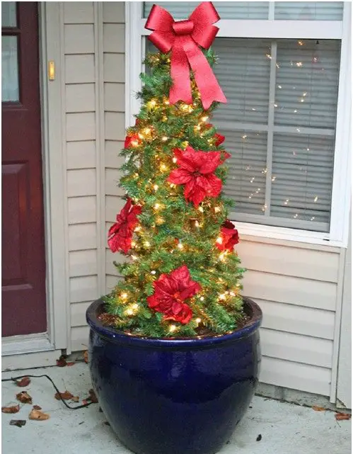 DIY Garden Cage Christmas Tree