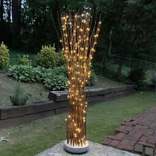 diy twig light stand idea 