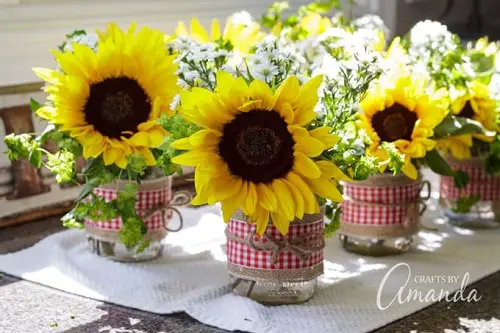 mason jar sunflower centerpiece
