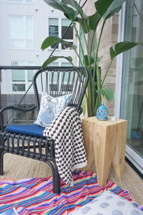 side table of timber diy