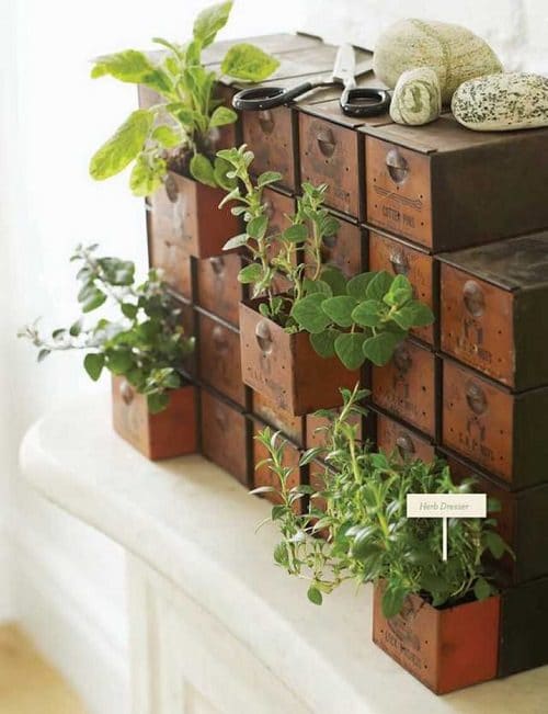 Furniture Garden Ideas 7