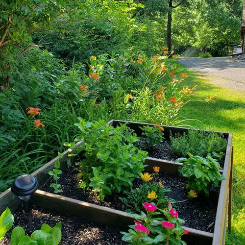 DIY Salad Table Ideas 6