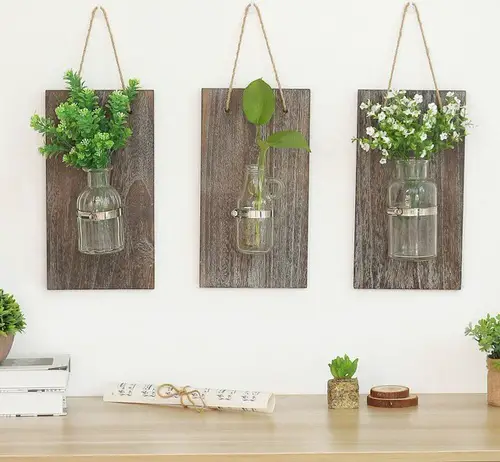 Glass Tubes and Jars Vertical Garden Ideas 3