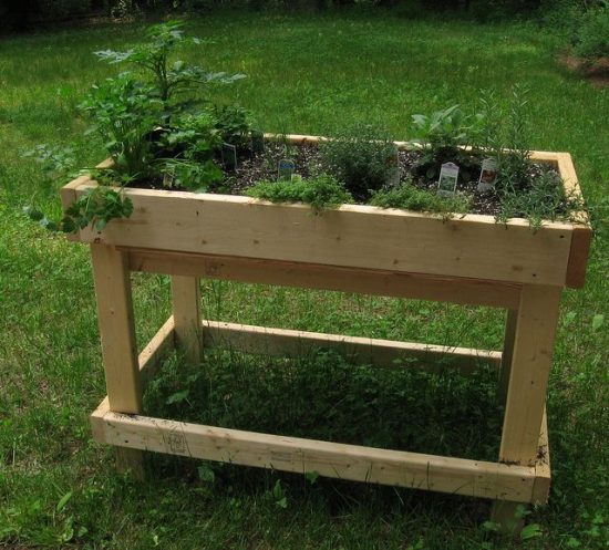 DIY Salad Table Ideas 11