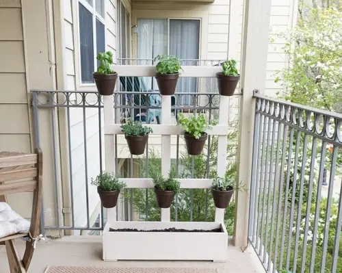 Balcony Hanging Planter Ideas 15