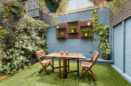 A Front Garden Layout