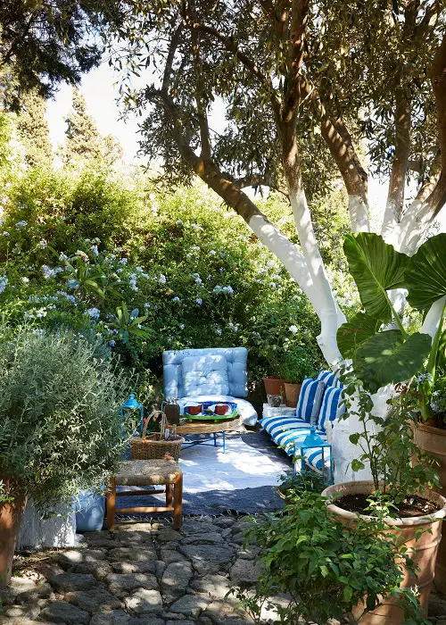 Garden with a Patio and Planters