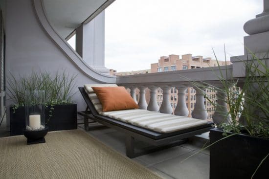 Peaceful Balcony Garden Pictures 7
