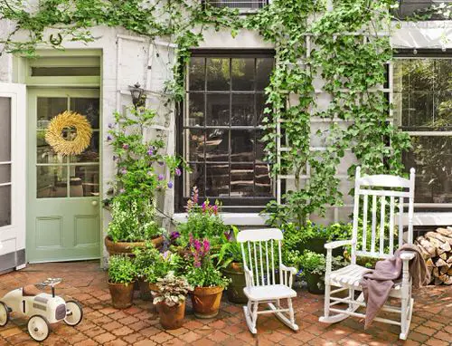 Tiny Patio Garden Ideas 2