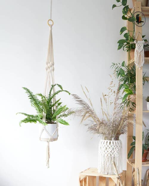 Woolen Strings