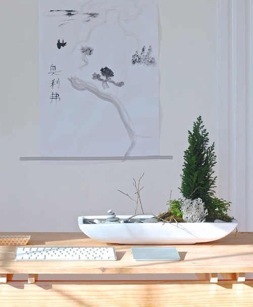 A Desktop Zen Garden