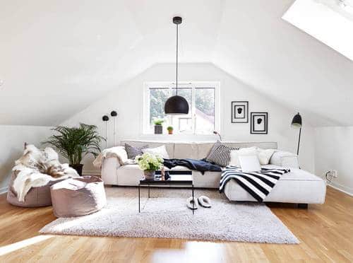 Rooms with Plants Pictures