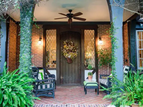 Royal Front Decor with Plants