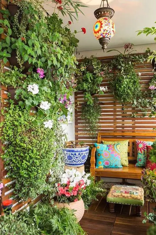 Small Outdoor Balconies ideas on Pinterest 28