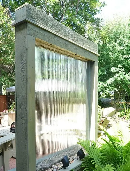 DIY Outdoor Water Fountain Ideas