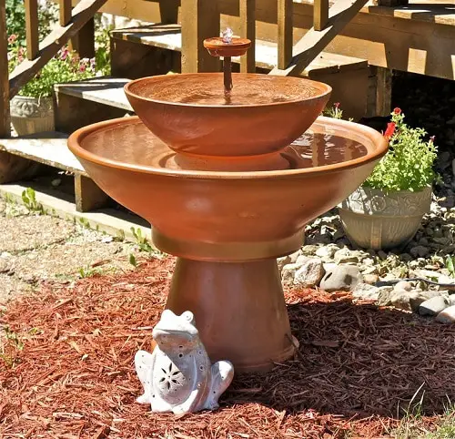 DIY Outdoor Water Fountain Ideas 