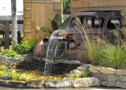 Outdoor Water Fountain Ideas 