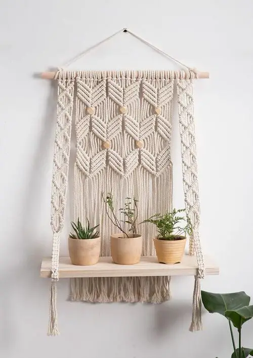 Wall Planter Macramé Ideas 7
