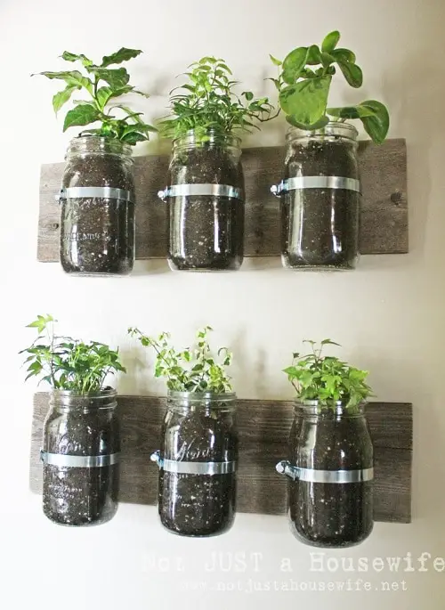 DIY Wall Planter Ideas with Tutorials 21