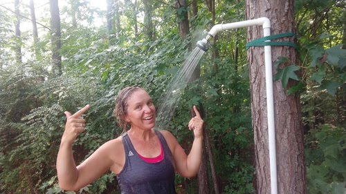 DIY Outdoor Shower Ideas for Backyard & Garden 10