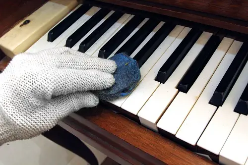 Vinegar Uses in the Home Piano Key 