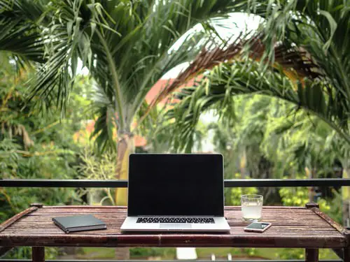 Productive Working Spot in the Garden Ideas 2