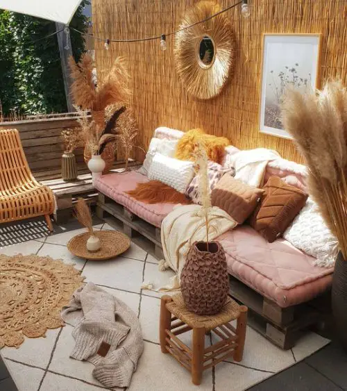Small Chill Out Corner Garden Ideas 27