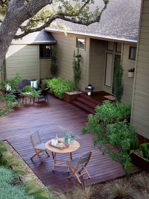 Garden Oasis: Small Chill-Out Corner Ideas 30