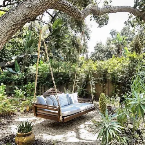Small Chill Out Corner Garden Ideas 35